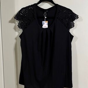 Chic Black Lace Cap Sleeve Blouse